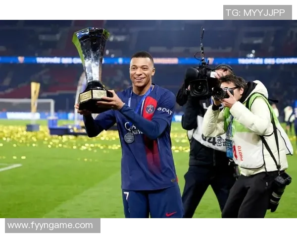 大巴黎对阵尼斯比赛解说员是谁揭秘与精彩瞬间回顾